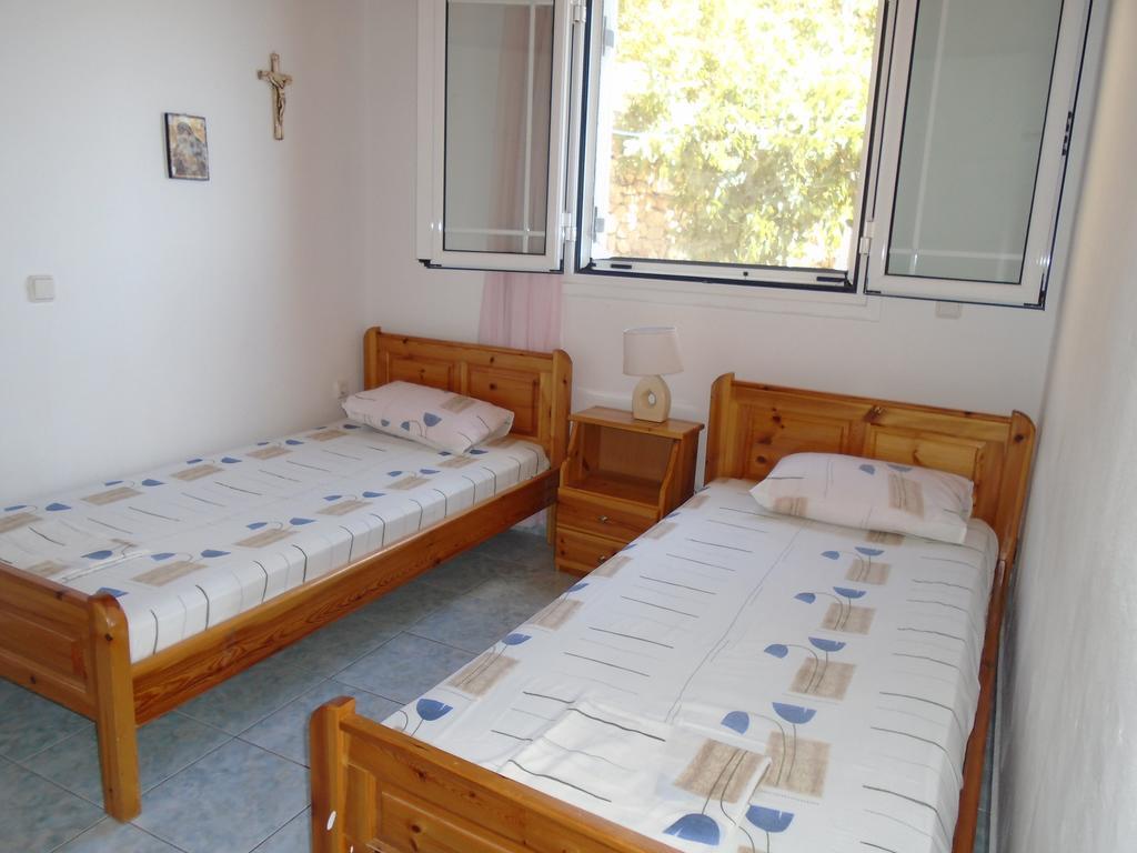 Giota & Antonia Apartments Koróni Pokoj fotografie